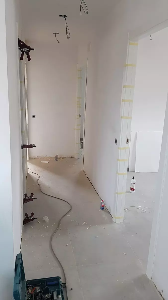 colocacion de puertas blancas Cambiar puertas Mallorca