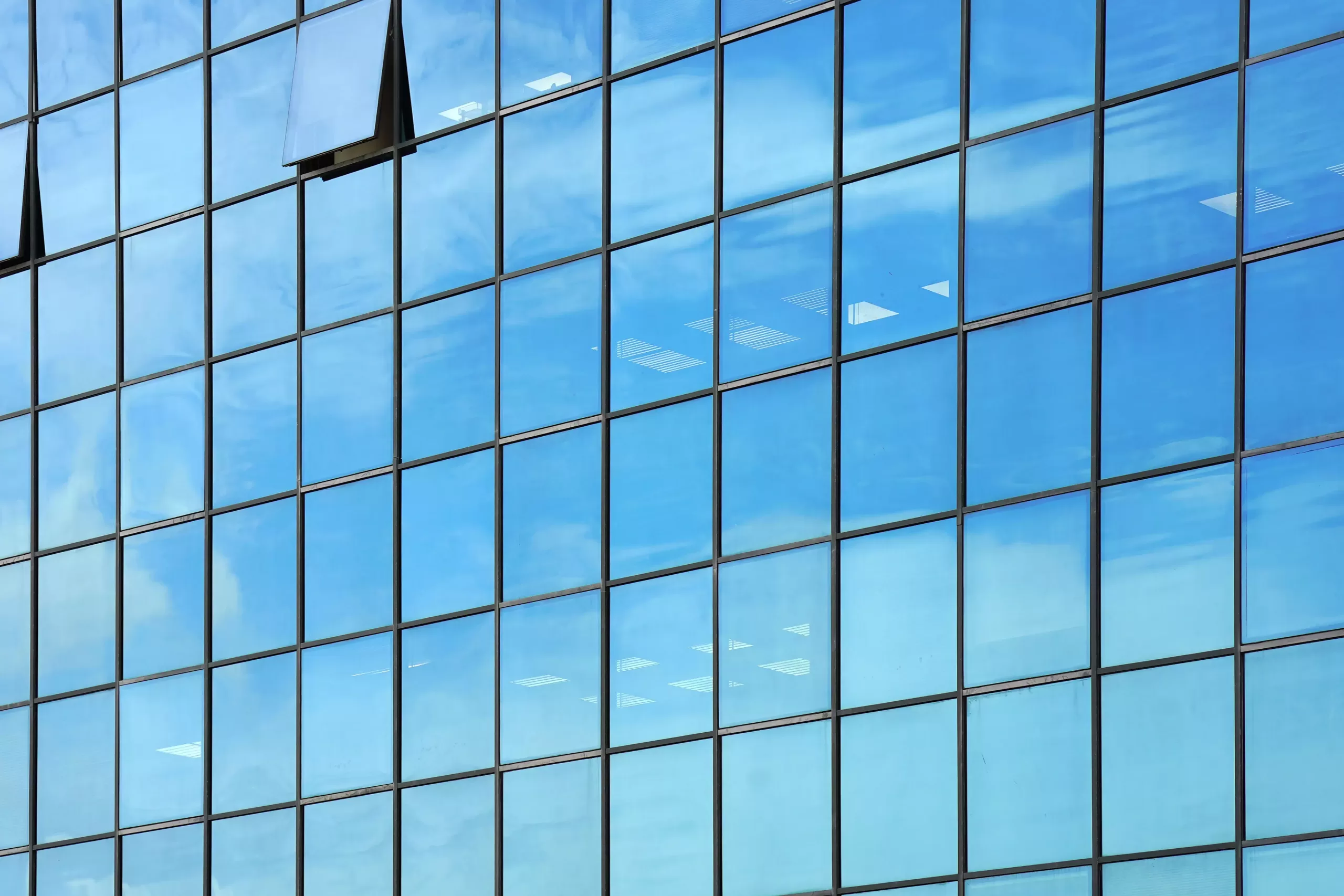 fachadas de cristal Perito judicial Mallorca